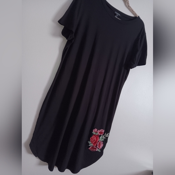 Rouge Collection Elegant Black Dress - Picture 1 of 5